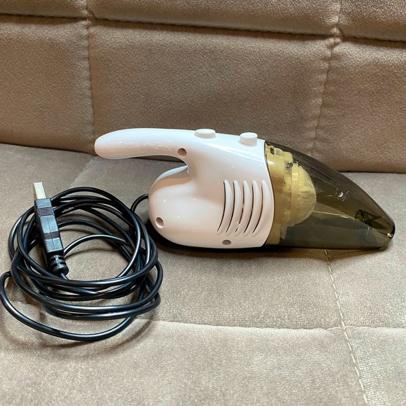 Other - World’s Smallest Vacuum.